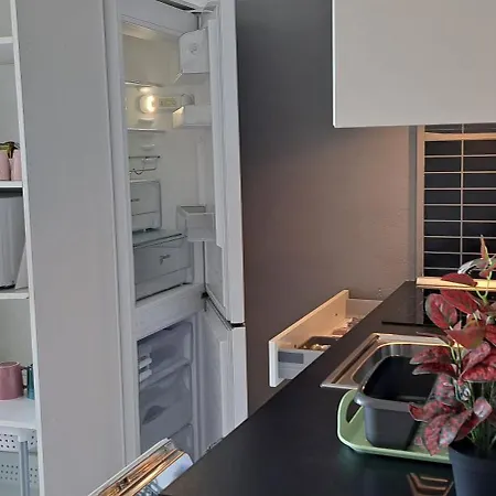 Apartamento Estudio En Primera Línea De Mar *